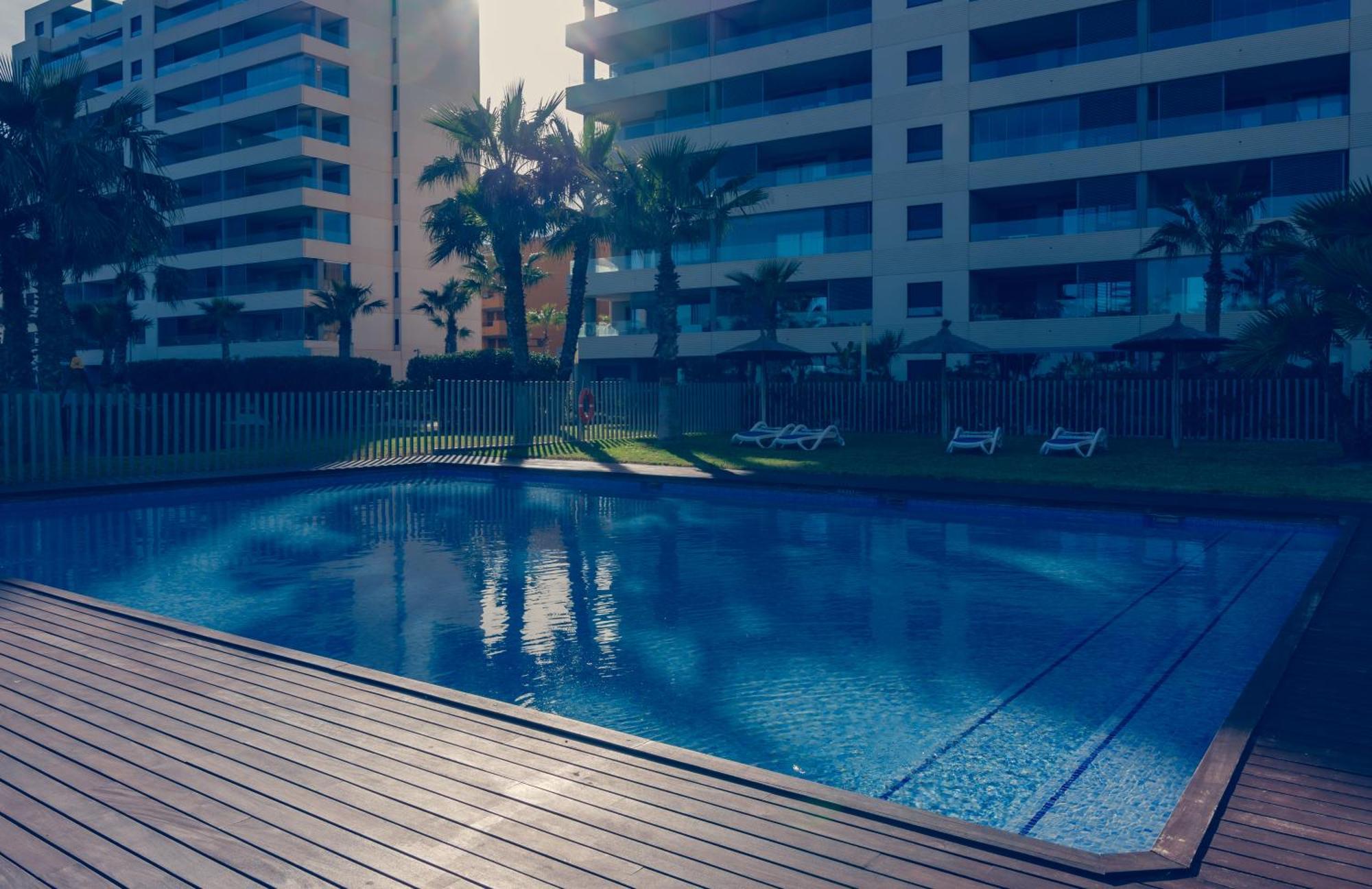 Apartamento Premium Con Jacuzzi Y Vistas Al Mar En Punta Prima, Torrevieja By Rentalole Екстериор снимка